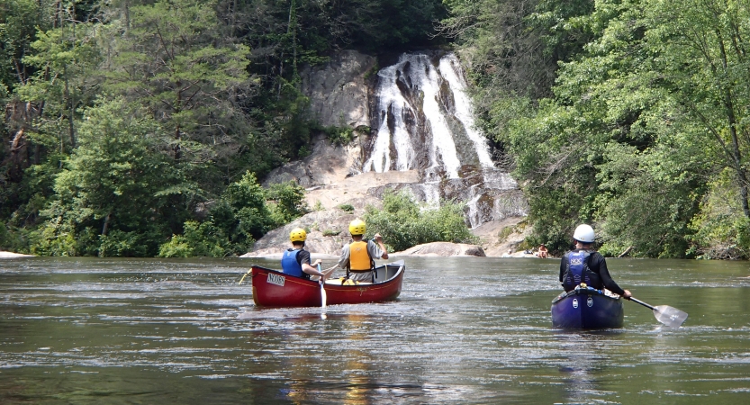 outdoor adventure trip for young adults